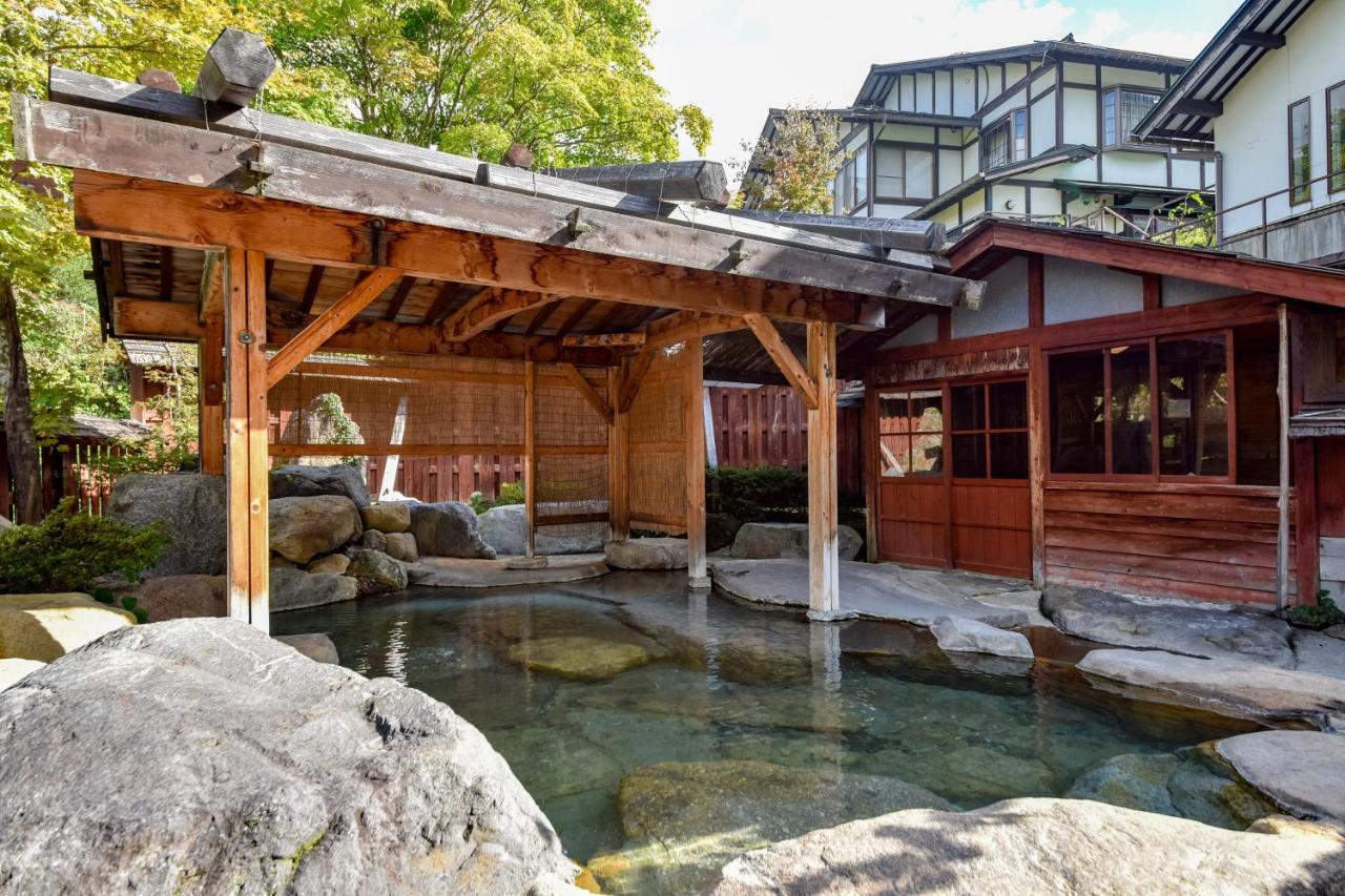 Resort Inn Chirorian Takajama Exteriér fotografie